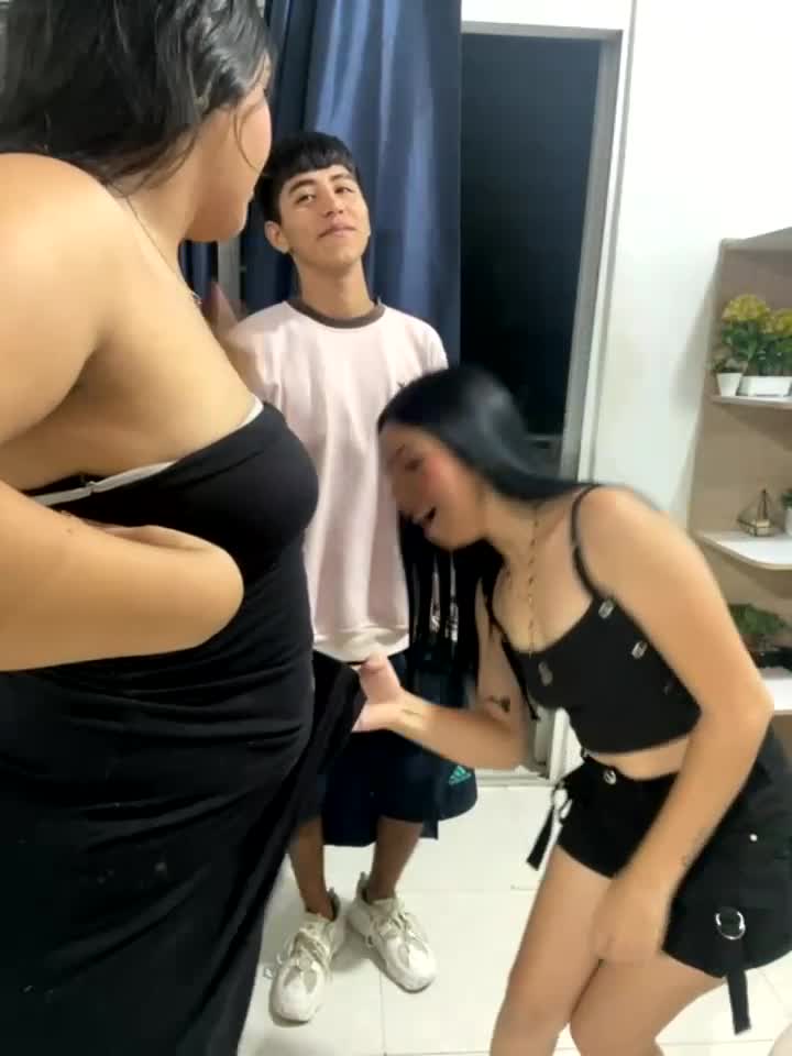 royalgirls_x cam recording